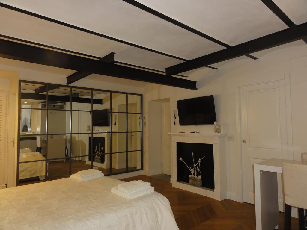 Apartament Corso In Florencja Pokój zdjęcie